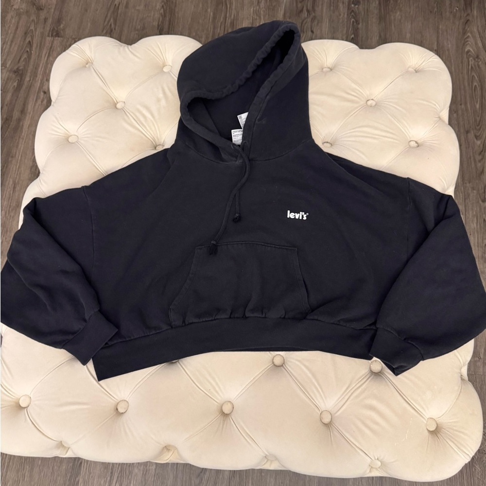 Levi's Women's Black Cropped Hoodie - Picture 3 of 6